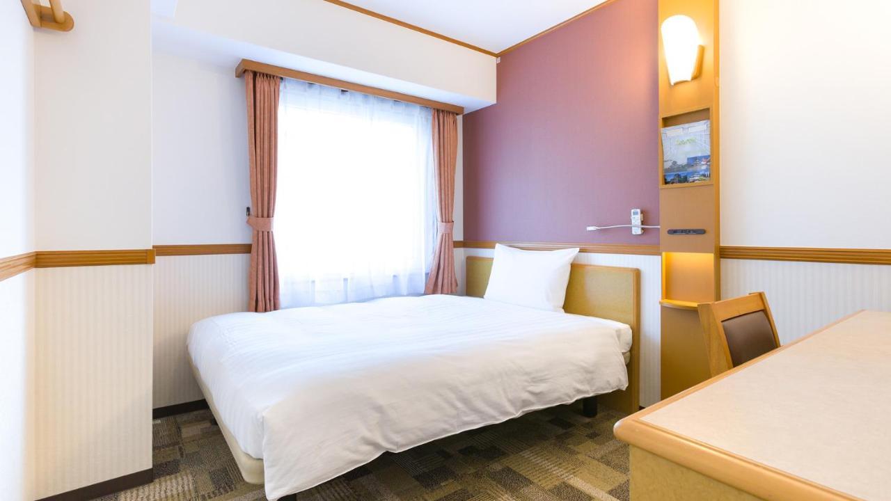 Toyoko Inn Shin-Yokohama Ekimae Honkan Zewnętrze zdjęcie
