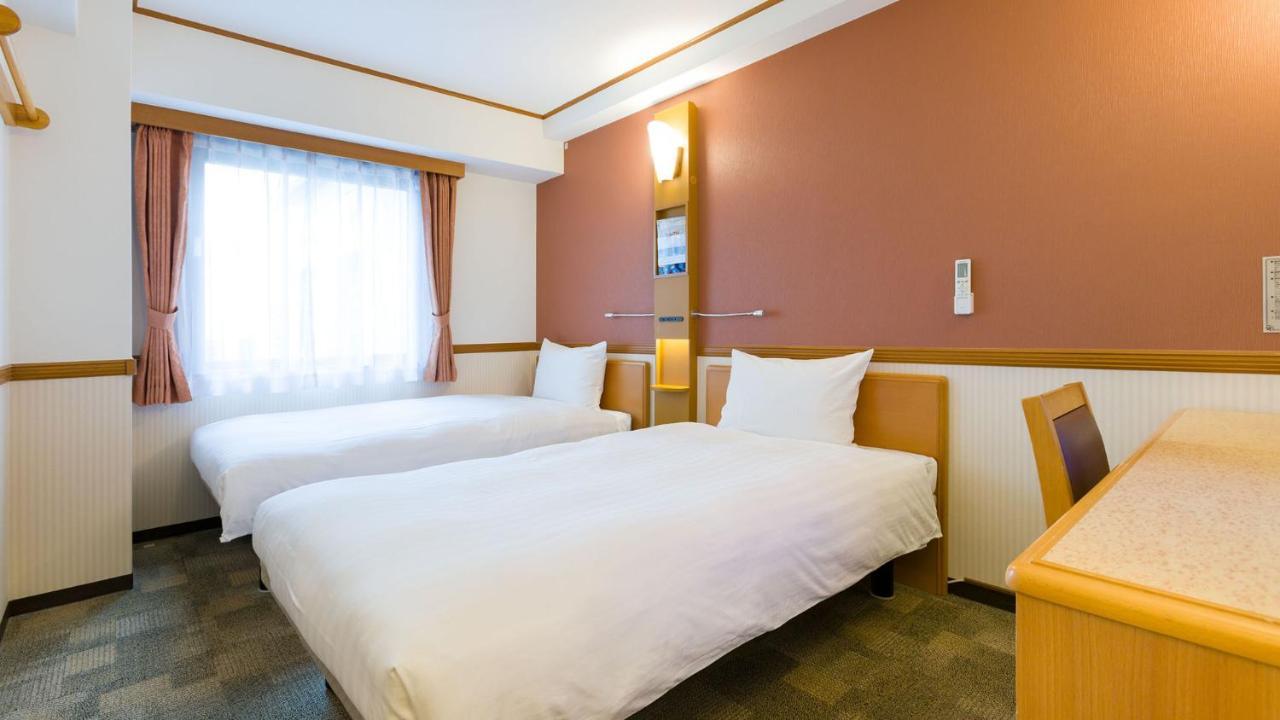 Toyoko Inn Shin-Yokohama Ekimae Honkan Zewnętrze zdjęcie