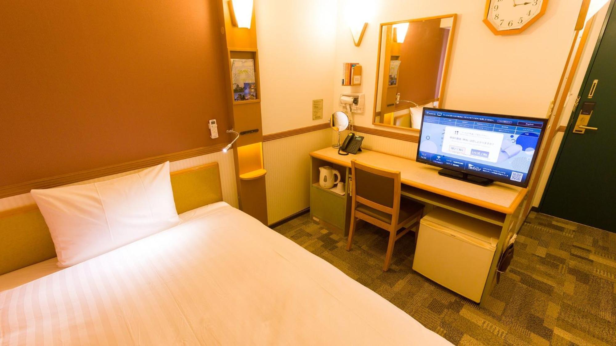 Toyoko Inn Shin-Yokohama Ekimae Honkan Pokój zdjęcie