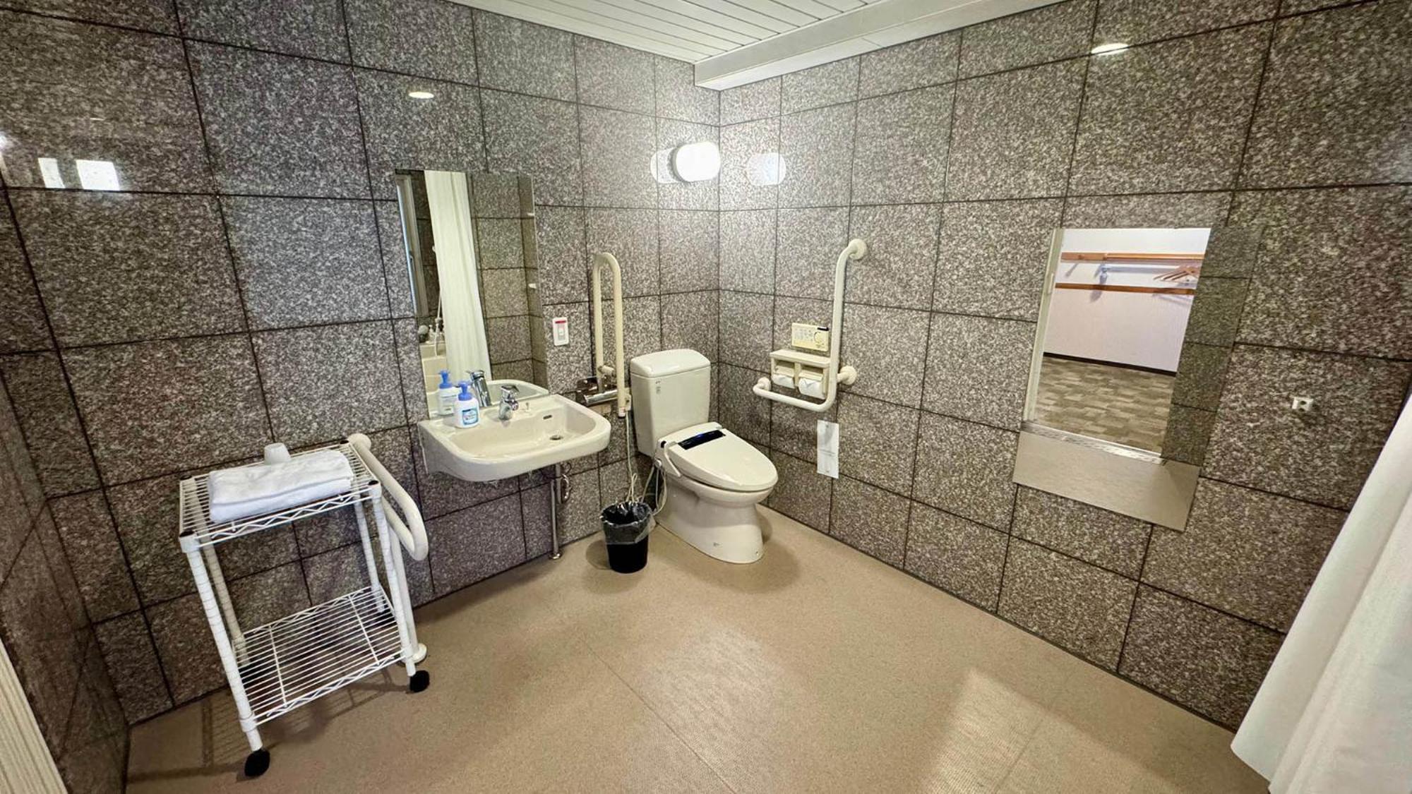 Toyoko Inn Shin-Yokohama Ekimae Honkan Zewnętrze zdjęcie